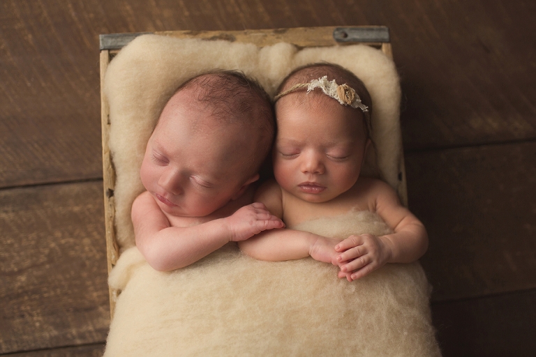 Chester County Newborn Twin Photographer_0003