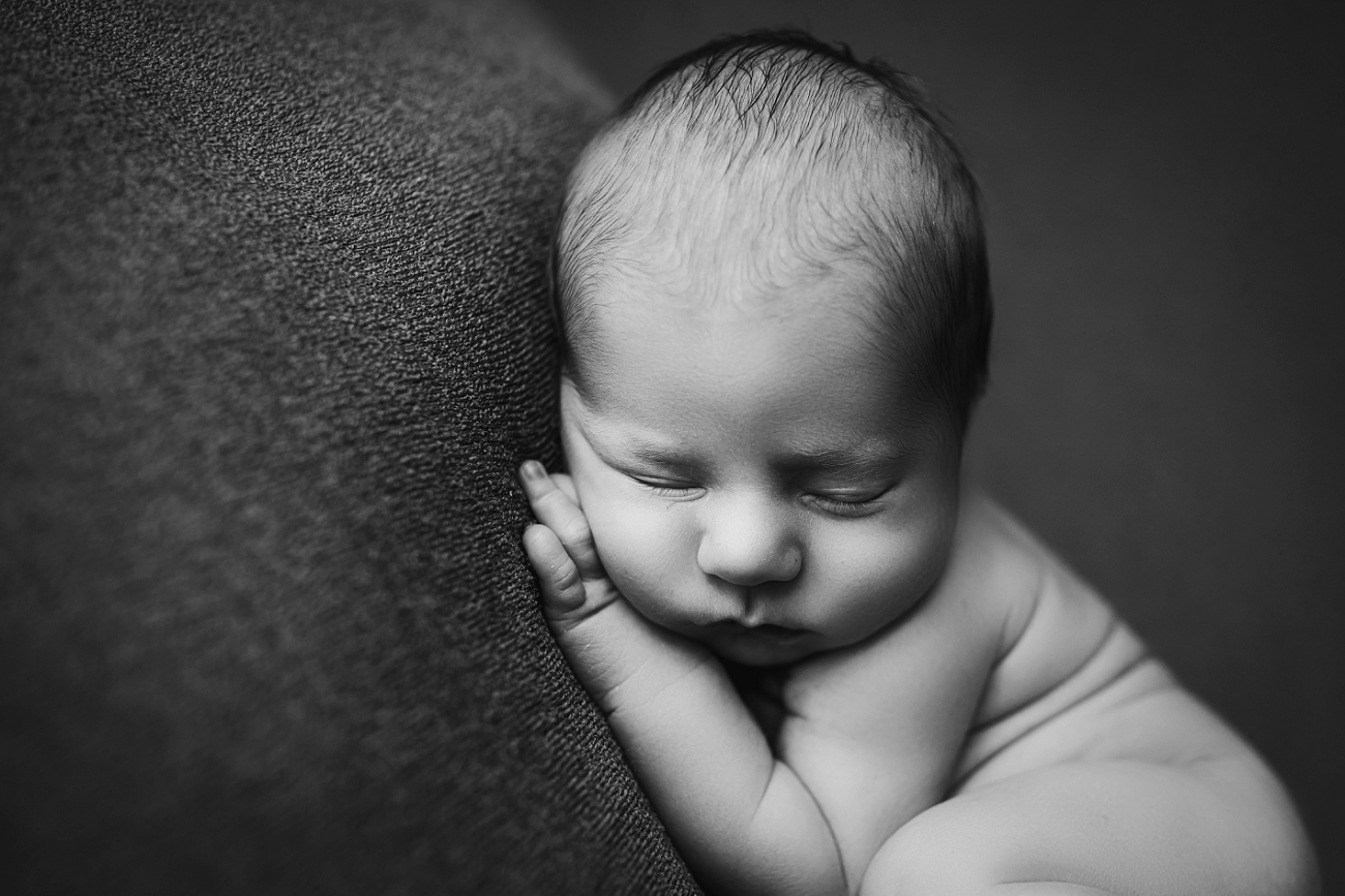 Chester Springs Studio Newborn Photographer_0011