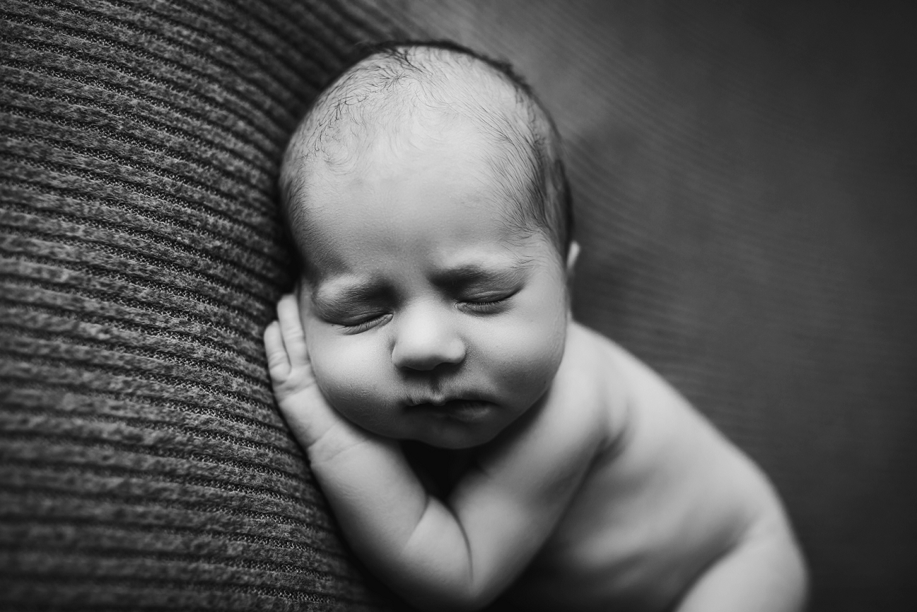 Chester Springs Studio Newborn Photographer_0012